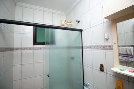 Apartamento à venda com 67m², 2 quartos e 1 vaga Apartamento à venda com 67m², 2 quartos e 1 vagaBanheiro Social
