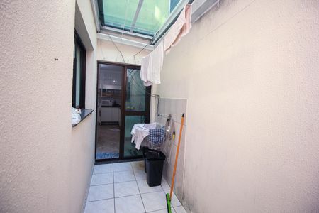 Apartamento à venda com 67m², 2 quartos e 1 vaga Apartamento à venda com 67m², 2 quartos e 1 vagaÁrea de Serviço