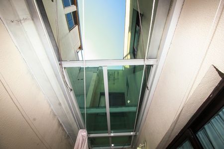 Apartamento à venda com 67m², 2 quartos e 1 vaga Apartamento à venda com 67m², 2 quartos e 1 vagaCobertura abre e fecha