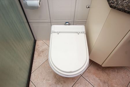 Apartamento à venda com 67m², 2 quartos e 1 vaga Apartamento à venda com 67m², 2 quartos e 1 vagaBanheiro Social
