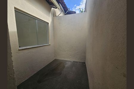 Casa para alugar com 60m², 2 quartos e 1 vaga Casa para alugar com 60m², 2 quartos e 1 vagaÁrea de Serviço