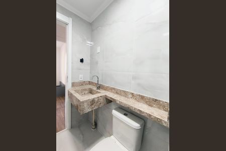 Apartamento para alugar com 72m², 3 quartos e 2 vagas Apartamento para alugar com 72m², 3 quartos e 2 vagasBanheiro 2