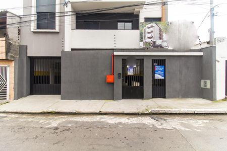 Apartamento à venda com 42m², 2 quartos e 1 vagaFachada + Placa