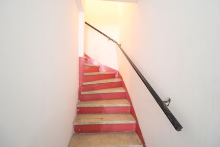 Escada de casa à venda com 2 quartos, 92m² em Socorro, São Paulo