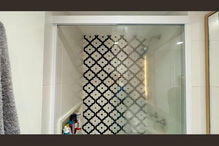 Apartamento à venda com 47m², 1 quarto e 1 vaga Apartamento à venda com 47m², 1 quarto e 1 vagaBanheiro da Suíte