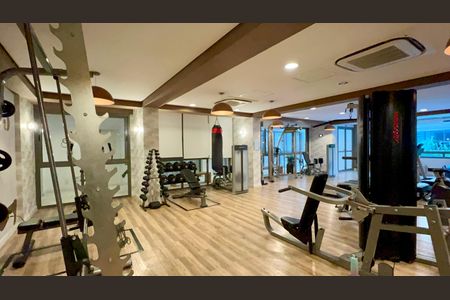 Apartamento à venda com 47m², 1 quarto e 1 vaga Apartamento à venda com 47m², 1 quarto e 1 vagaAcademia