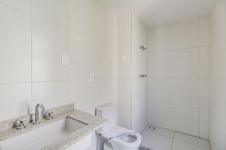 Apartamento à venda com 227m², 3 quartos e 3 vagas Apartamento à venda com 227m², 3 quartos e 3 vagasBanheiro da Suíte 3