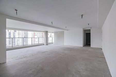 Apartamento à venda com 227m², 3 quartos e 3 vagas Apartamento à venda com 227m², 3 quartos e 3 vagasSala