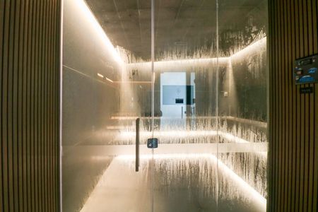 Apartamento à venda com 227m², 3 quartos e 3 vagas Apartamento à venda com 227m², 3 quartos e 3 vagasSauna