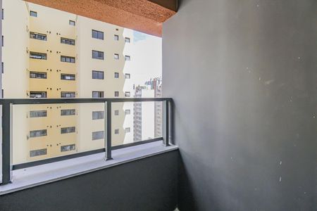Apartamento à venda com 227m², 3 quartos e 3 vagas Apartamento à venda com 227m², 3 quartos e 3 vagasVaranda da Suíte 2