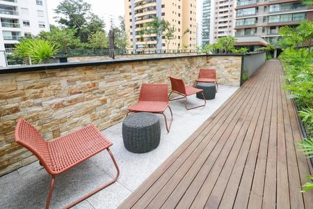 Apartamento à venda com 227m², 3 quartos e 3 vagas Apartamento à venda com 227m², 3 quartos e 3 vagasÁrea comum