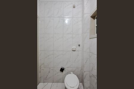 Apartamento para alugar com 50m², 2 quartos e sem vaga Apartamento para alugar com 50m², 2 quartos e sem vagaBanheiro