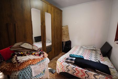 Casa à venda com 360m², 5 quartos e 1 vaga Casa à venda com 360m², 5 quartos e 1 vagaCasa 2 - Quarto