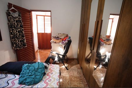 Casa à venda com 360m², 5 quartos e 1 vaga Casa à venda com 360m², 5 quartos e 1 vagaCasa 2 - Quarto