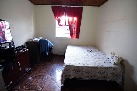 Casa à venda com 360m², 5 quartos e 1 vaga Casa à venda com 360m², 5 quartos e 1 vagaQuarto 2