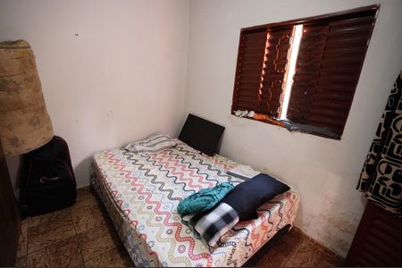 Casa à venda com 360m², 5 quartos e 1 vaga Casa à venda com 360m², 5 quartos e 1 vagaCasa 2 - Quarto