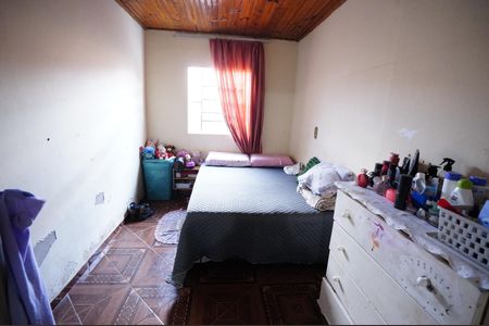 Casa à venda com 360m², 5 quartos e 1 vaga Casa à venda com 360m², 5 quartos e 1 vagaQuarto 2