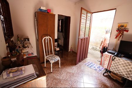 Casa à venda com 360m², 5 quartos e 1 vaga Casa à venda com 360m², 5 quartos e 1 vagaCasa 2 - Sala