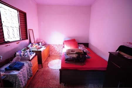 Casa à venda com 360m², 5 quartos e 1 vaga Casa à venda com 360m², 5 quartos e 1 vagaCasa 2 - Quarto 2