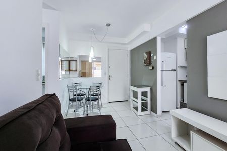 Sala  de apartamento para alugar com 2 quartos, 48m² em São Francisco Xavier, Rio de Janeiro