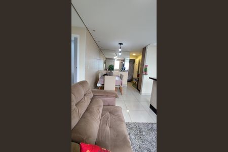 Sala de apartamento à venda com 2 quartos, 46m² em Vila Carmosina, São Paulo