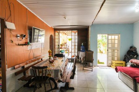 Sala/Cozinha de casa à venda com 2 quartos, 100m² em Fátima, Canoas