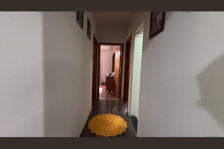 Casa à venda com 442m², 3 quartos e 6 vagas Casa à venda com 442m², 3 quartos e 6 vagasCorredor