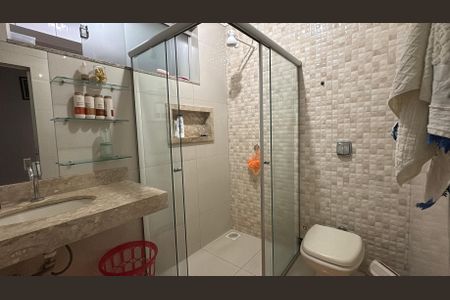 Casa à venda com 442m², 3 quartos e 6 vagas Casa à venda com 442m², 3 quartos e 6 vagasBanheiro Social