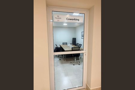 Apartamento para alugar com 70m², 2 quartos e 1 vagaCoworking
