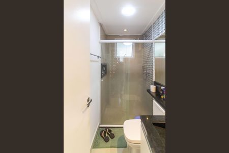 Apartamento à venda com 68m², 3 quartos e 1 vaga Apartamento à venda com 68m², 3 quartos e 1 vagaBanheiro Social