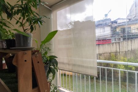 Apartamento à venda com 68m², 3 quartos e 1 vaga Apartamento à venda com 68m², 3 quartos e 1 vagaVaranda