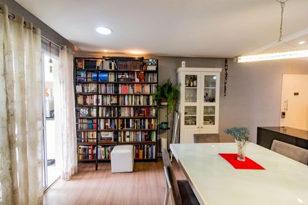 Apartamento à venda com 68m², 3 quartos e 1 vaga Apartamento à venda com 68m², 3 quartos e 1 vagaSala