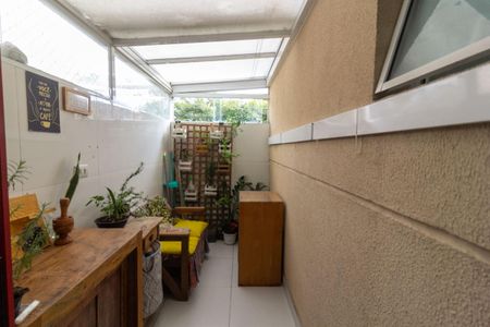 Apartamento à venda com 68m², 3 quartos e 1 vaga Apartamento à venda com 68m², 3 quartos e 1 vagaÁrea Privativa