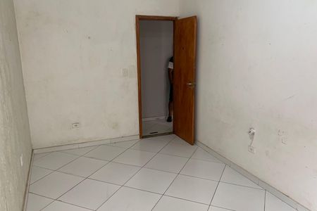 Casa para alugar com 180m², 4 quartos e 2 vagas Casa para alugar com 180m², 4 quartos e 2 vagasQuarto 2