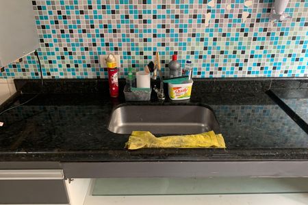 Casa para alugar com 180m², 4 quartos e 2 vagas Casa para alugar com 180m², 4 quartos e 2 vagasCozinha