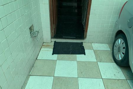 Casa para alugar com 180m², 4 quartos e 2 vagas Casa para alugar com 180m², 4 quartos e 2 vagasGaragem