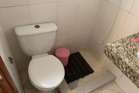 Casa para alugar com 180m², 4 quartos e 2 vagas Casa para alugar com 180m², 4 quartos e 2 vagasBanheiro da Suíte 2