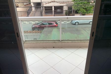 Casa para alugar com 180m², 4 quartos e 2 vagas Casa para alugar com 180m², 4 quartos e 2 vagasVaranda da Suíte 2