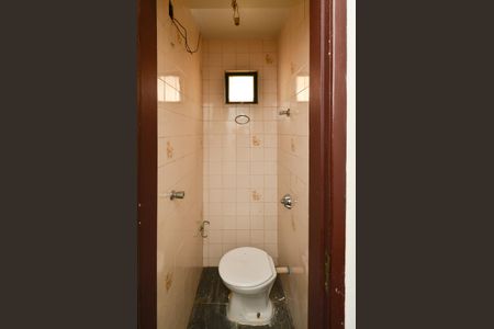 Apartamento à venda com 86m², 3 quartos e 2 vagas Apartamento à venda com 86m², 3 quartos e 2 vagasBanheiro de serviço