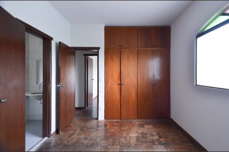 Apartamento à venda com 86m², 3 quartos e 2 vagas Apartamento à venda com 86m², 3 quartos e 2 vagasSuíte