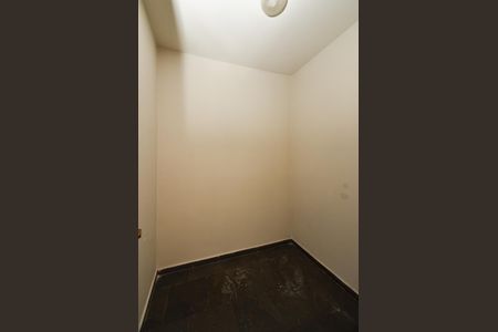 Apartamento à venda com 86m², 3 quartos e 2 vagas Apartamento à venda com 86m², 3 quartos e 2 vagasQuarto de Serviço