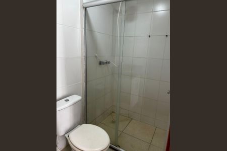 Banheiro  de apartamento para alugar com 2 quartos, 55m² em Taquara, Rio de Janeiro