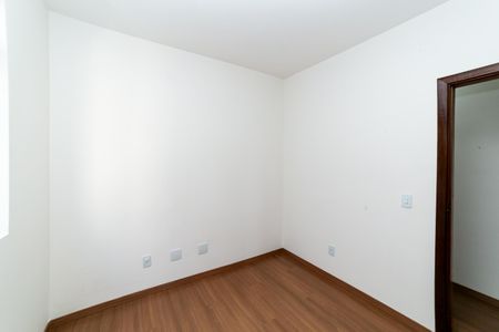Apartamento para alugar com 128m², 4 quartos e 2 vagas Apartamento para alugar com 128m², 4 quartos e 2 vagasQuarto 3