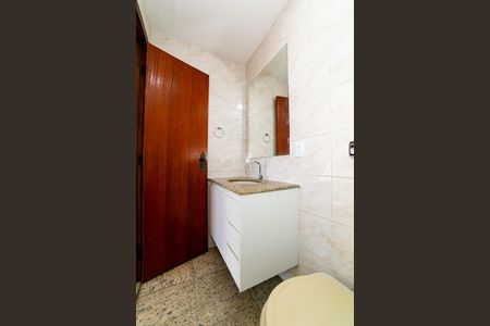 Apartamento para alugar com 128m², 4 quartos e 2 vagas Apartamento para alugar com 128m², 4 quartos e 2 vagasBanheiro da Suíte