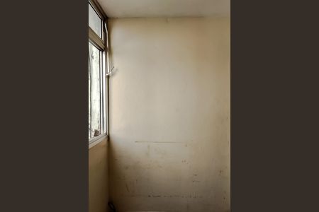 Apartamento para alugar com 80m², 2 quartos e sem vaga Apartamento para alugar com 80m², 2 quartos e sem vagaVaranda da Sala