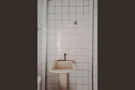 Apartamento para alugar com 80m², 2 quartos e sem vaga Apartamento para alugar com 80m², 2 quartos e sem vagaBanheiro de serviço