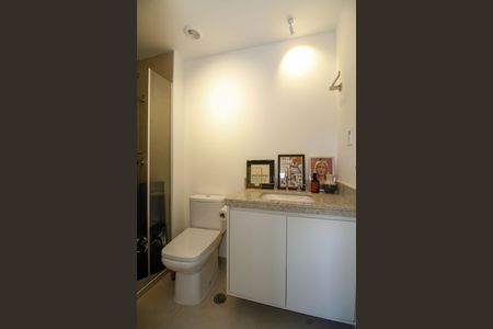 Apartamento para alugar com 85m², 2 quartos e 1 vaga Apartamento para alugar com 85m², 2 quartos e 1 vagaBanheiro da Suíte 2