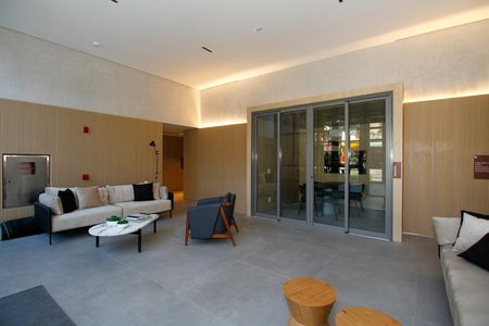 Apartamento para alugar com 85m², 2 quartos e 1 vaga Apartamento para alugar com 85m², 2 quartos e 1 vagaHall Social