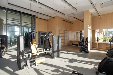 Apartamento para alugar com 85m², 2 quartos e 1 vaga Apartamento para alugar com 85m², 2 quartos e 1 vagaÁrea Comum - Academia