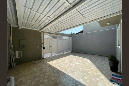 Casa à venda com 2 quartos, 65m² em Vila Barbosa, São Paulo